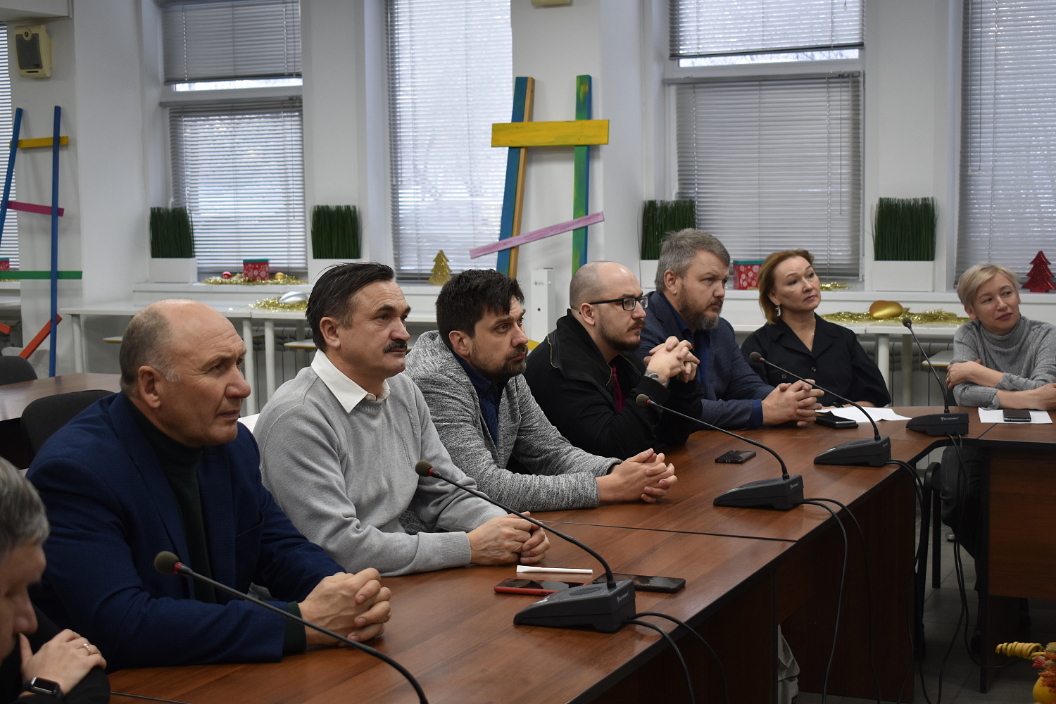 1 декабря 2022 г. в ТПП Чувашской Республики состоялся Круглый стол: «Поддержка семейного предпринимательства: проблемы, задачи, перспективы».