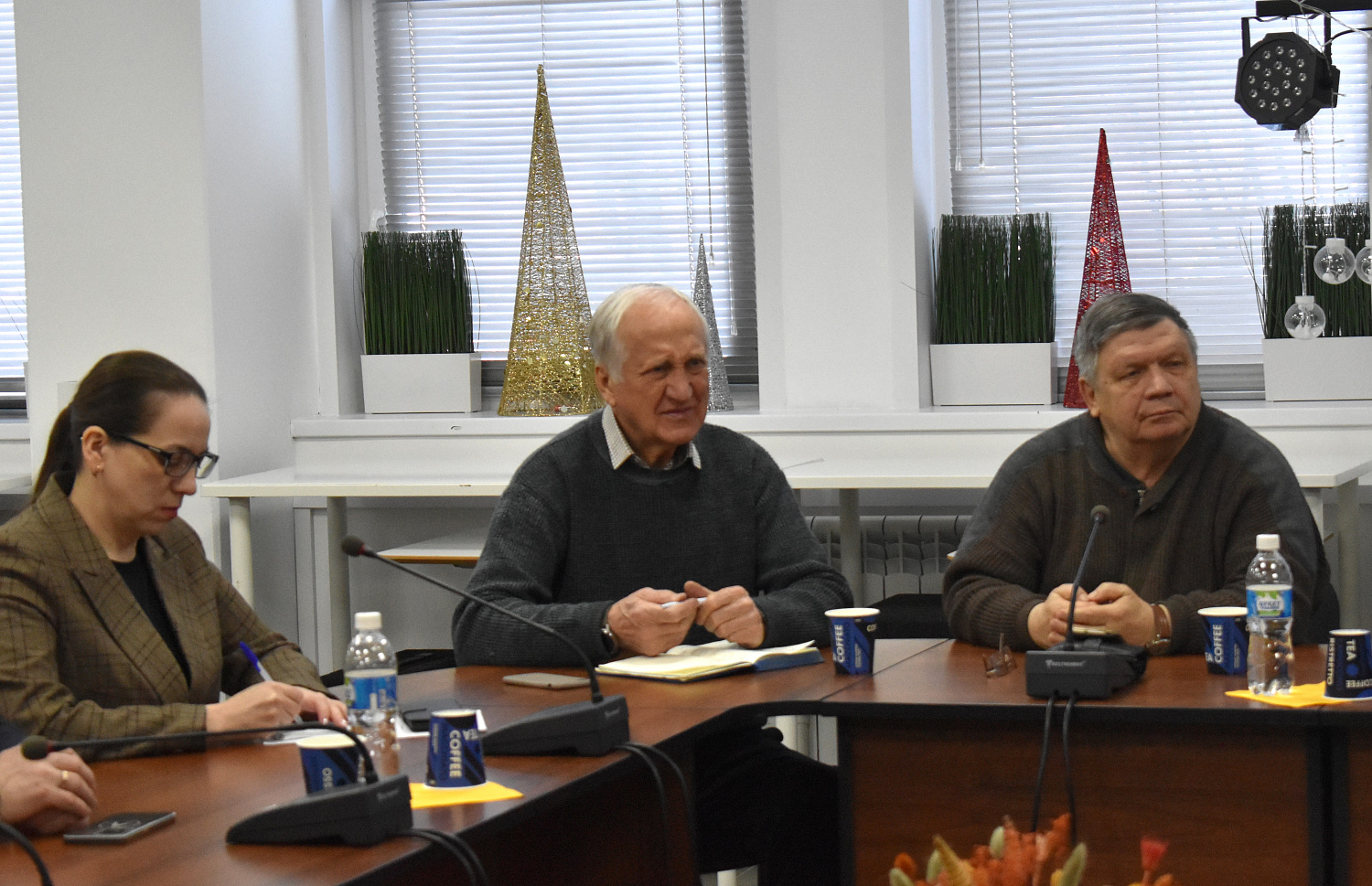 15 февраля в ТПП Чувашской Республики состоялся круглый стол на тему:"Инфляция. Прогноз ключевой ставки на 2024 год. Как отразится на бизнесе"